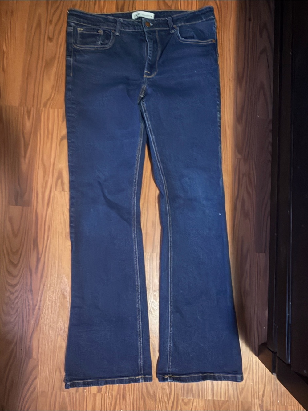 Zara Dark Wash Flare Jeans Size 12 High Rise Stretch